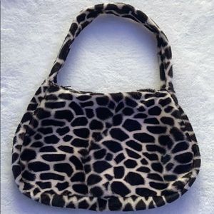 giraffe fuzzy handbag